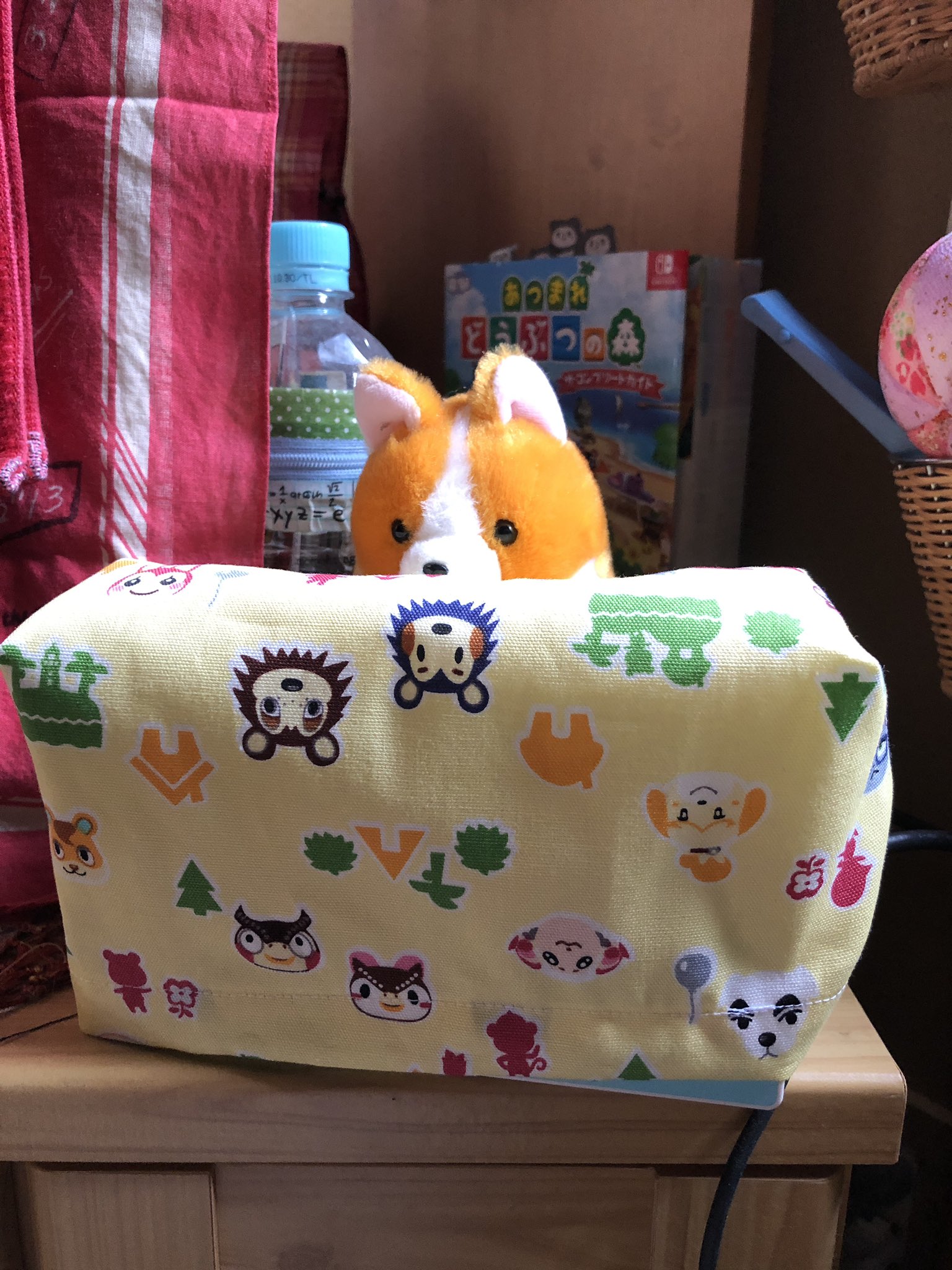 𝕃𝕀𝔹𝔼 Bkw Switchのドックカバー作りました 埃よけーー あつ森 手作り トーカイ T Co T632vyfw6f Twitter
