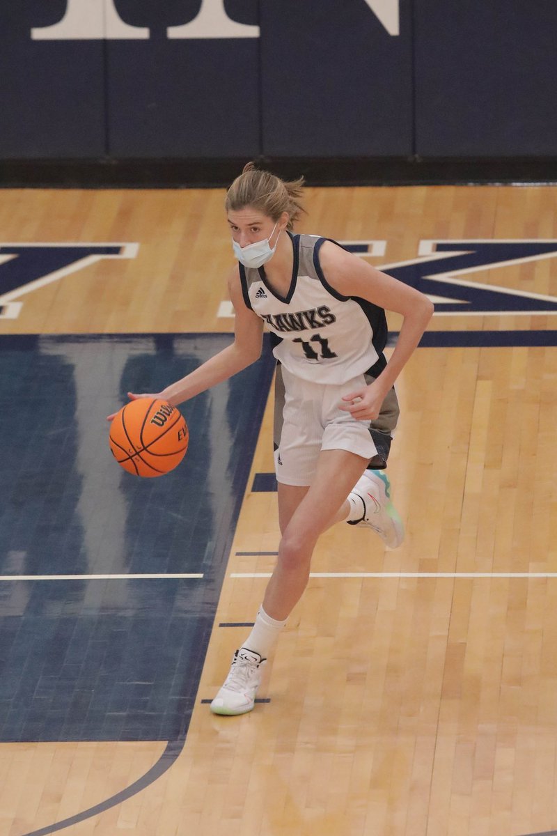 Mary Schleusner is up for basketball player of the week for her outstanding performances over three games last week. Get voting, Hawk fans!! You can vote repeatedly until Friday here:

charlotteobserver.com/sports/high-sc… 
#GoHawks #TogetherWeSoar