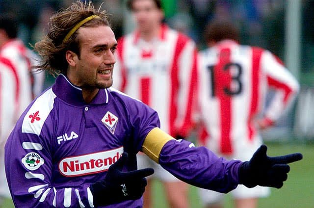 Happy 52nd and 37th birthday celebrations to Gabriel Batistuta and Darren Fletcher. 

More life legends 