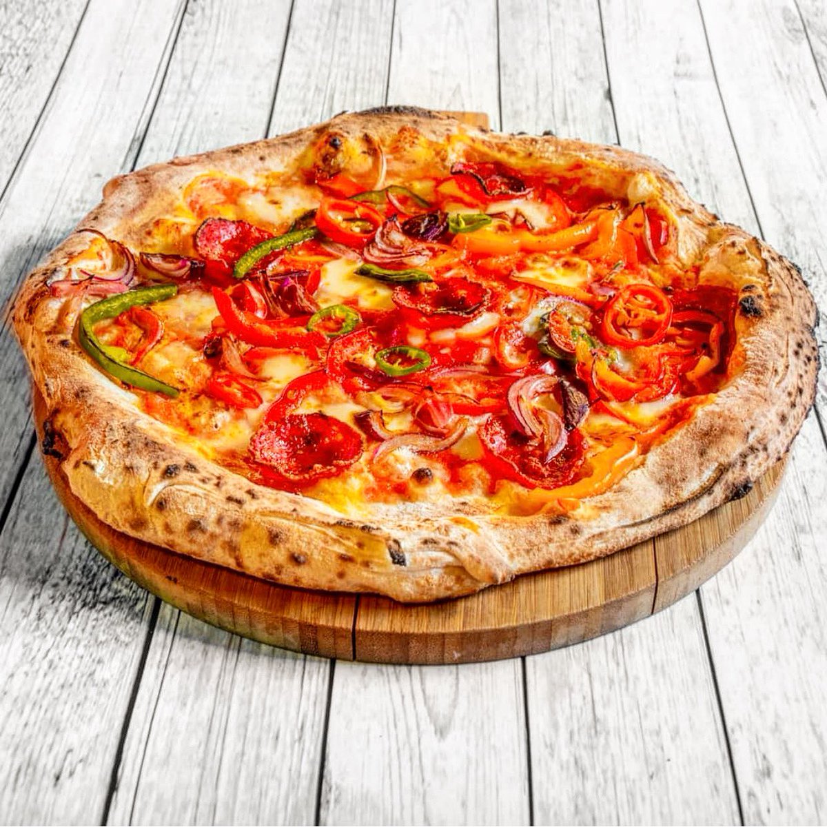 assemblyug's tweet image. Build your own pizza with @AuthorityPizza 😎