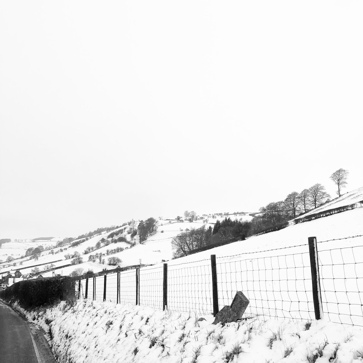 Ceiriog valley this morning ! <a href="/Ruth_ITV/">Ruth_TV</a> <a href="/DerekTheWeather/">Derek Brockway - weatherman</a> <a href="/wrexham/">Wrexham.com</a> <a href="/ThisIsWrexham/">This Is Wrexham</a> @awaywithmedia <a href="/thehandhotel/">The Hand at Llanarmon</a> <a href="/greatorex/">Jonathan Greatorex</a>