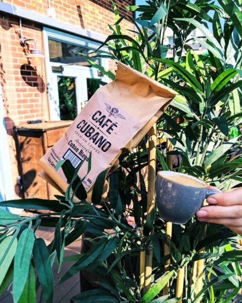 Wake up and smell the Cuban coffee ☕

A unique blend of Arabica and Robusta beans that gives the taste of the rich and intense Cuban daily staple; without the nine-hour flight.

You can grab your own bag of Cuban coffee beans right here 👉 bit.ly/3n7uboa