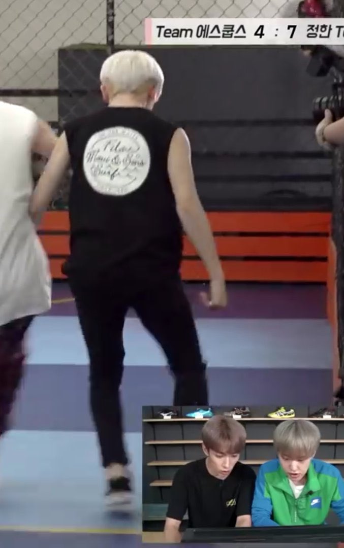 Woozi in muscle teeA thread