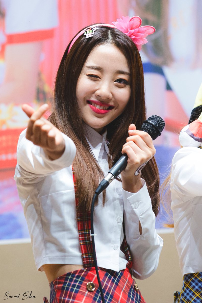 #Yves #이브 <a href="/loonatheworld/">이달의 소녀(LOOΠΔ)</a>