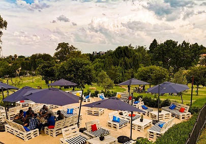 SandtonTourism's tweet photo. https://t.co/TkvobWDk4v @JohannesburgIYP now has a fabulous guide to #daytrips in and around the city. You don't even have to drive yourself, simply use the @TheGautrain. #family #explore #fun #Sandton #SandtonTourism #WorkStayPlayShop https://t.co/9mSMwNG4nj