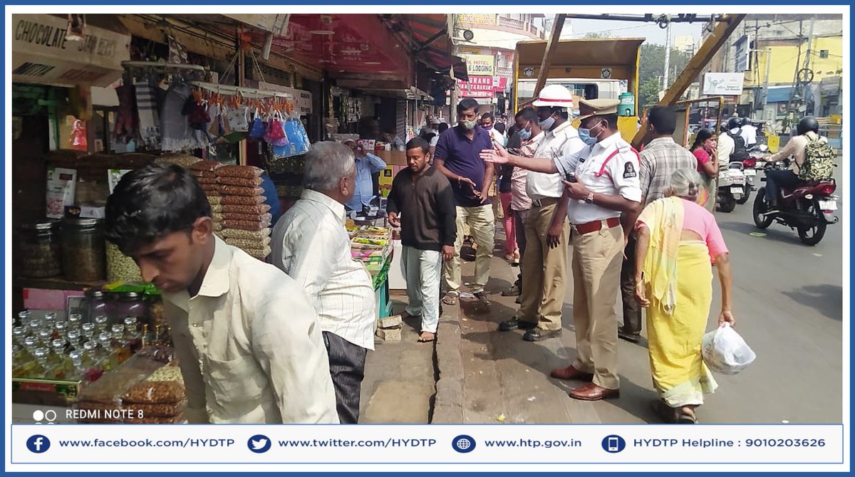 Hyderabad Traffic Police (@hydtp) on Twitter photo #HYDTPinfo
Today Sultan Bazar Traffic Police conducted SPL drive against encroachments at Afzalgunj T Jn and booked cases.
<a href="/AddlCPTrHyd/">Addl CP Traffic</a> #HYDTPinfo
Today Sultan Bazar Traffic Police conducted SPL drive against encroachments at Afzalgunj T Jn and booked cases.
<a href="/AddlCPTrHyd/">Addl CP Traffic</a>