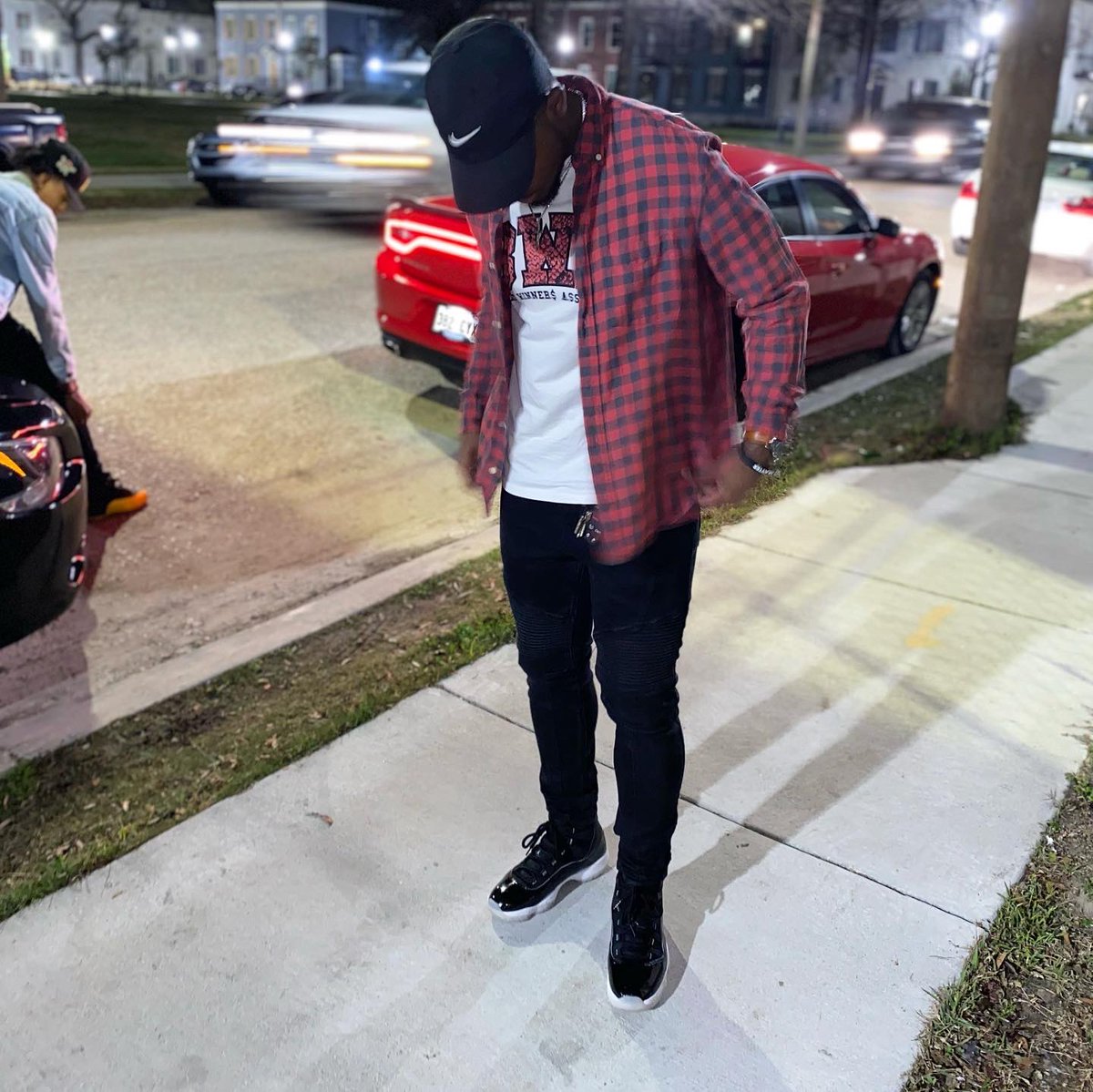ItsJRounds's tweet photo. I know my worth in all phases.. I’m blessed and highly favored🦅❤️#ForeverReDat🌹 https://t.co/wiRoayRcip