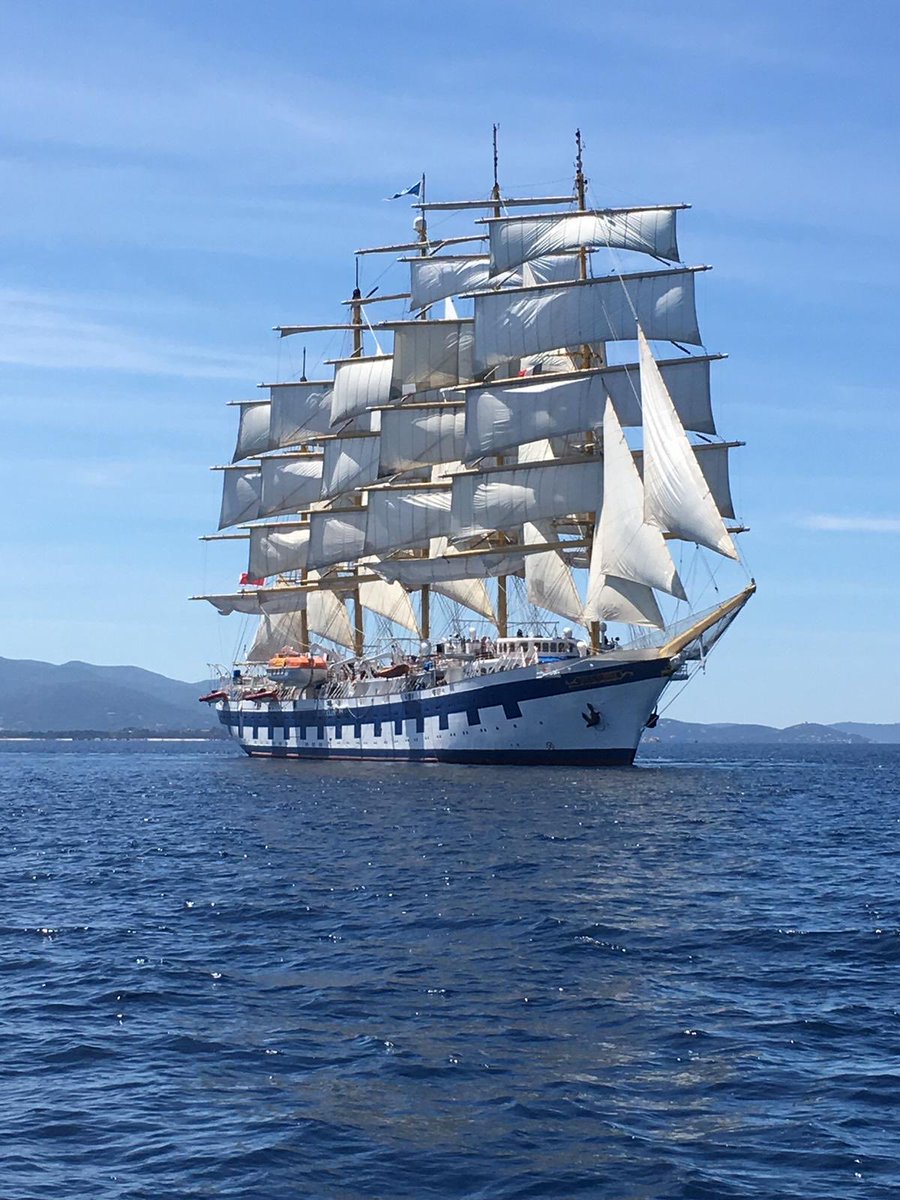 Star Clippers offer a totally different cruising experience aboard their tall ships. Their flagship Royal Clipper carries 227 guests and sails from Barbados every winter, island hopping around the Grenadines &amp; Windward Islands. First sailing 11th December.
starclippers.co.uk/destinations/c…