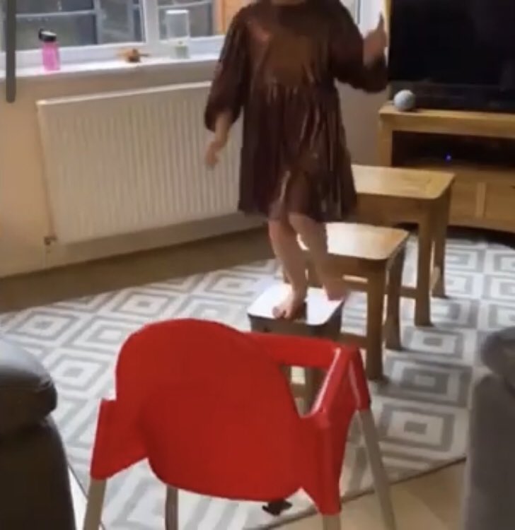 Mr Mckenzie PE tweet media