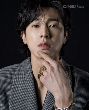 東方神起の韓国語は ユノユンホ チャンミン のハングルもご紹介