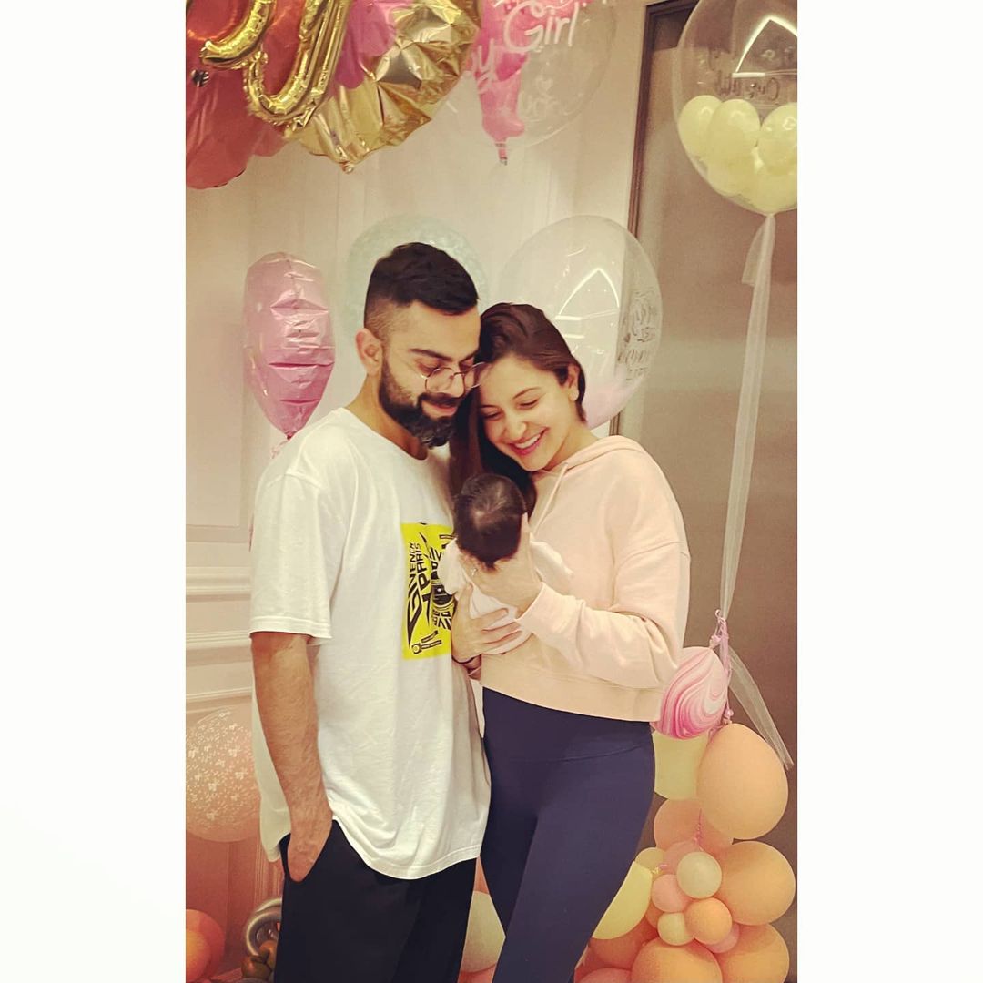 DaneeshChowdary's tweet photo. #Vamika it means VAMIKA= Virat's 1st letter and anushka's last letter 🥳 🥳🥳 https://t.co/uiwFBrhLqj