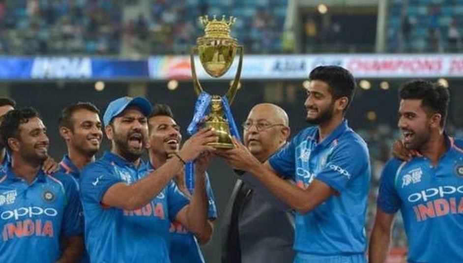 This brings us to the fact that, India should be on top of such critical planning too.Here is where having a astute Captain like MS Dhoni and Rohit Sharma helps our team.Making Rohit Sharma, T20i Captain is definitely the way forward to win the T20 WC