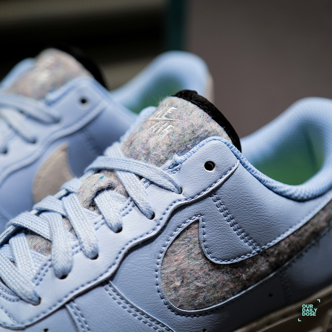 ourdailydoseid's tweet photo. Another release that features recycled wool material for the brand's #MovetoZero sustainability movement.

Nike Air Force 1 Low WMNS "Light Armory Blue" is available in our stores and web https://t.co/8XrbvUuxvA

#OurDailyDoseID #AirForce1 #AF1 #MovetoZero https://t.co/f7qE83ZOVp