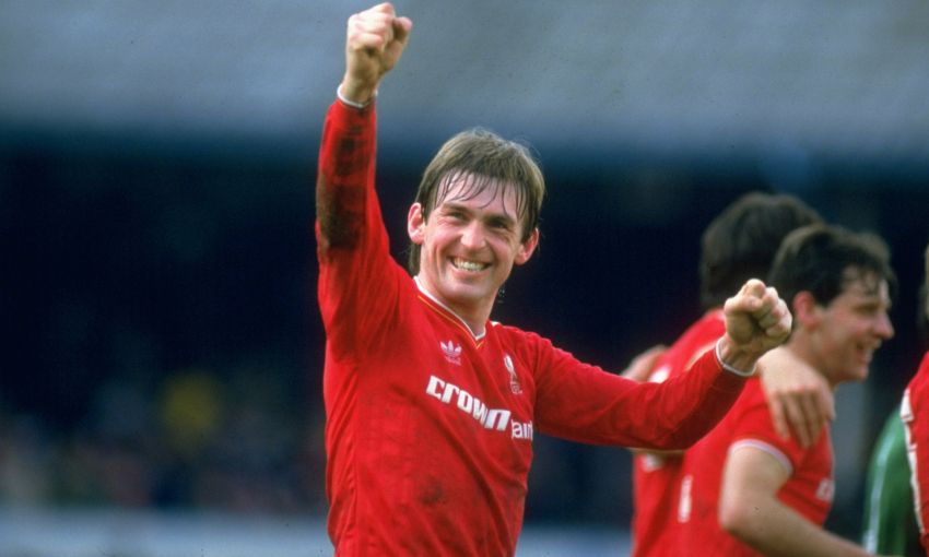 Sir Kenny Dalgish as SS:321 apps102 goals 39 appsG/A per app = 0.43