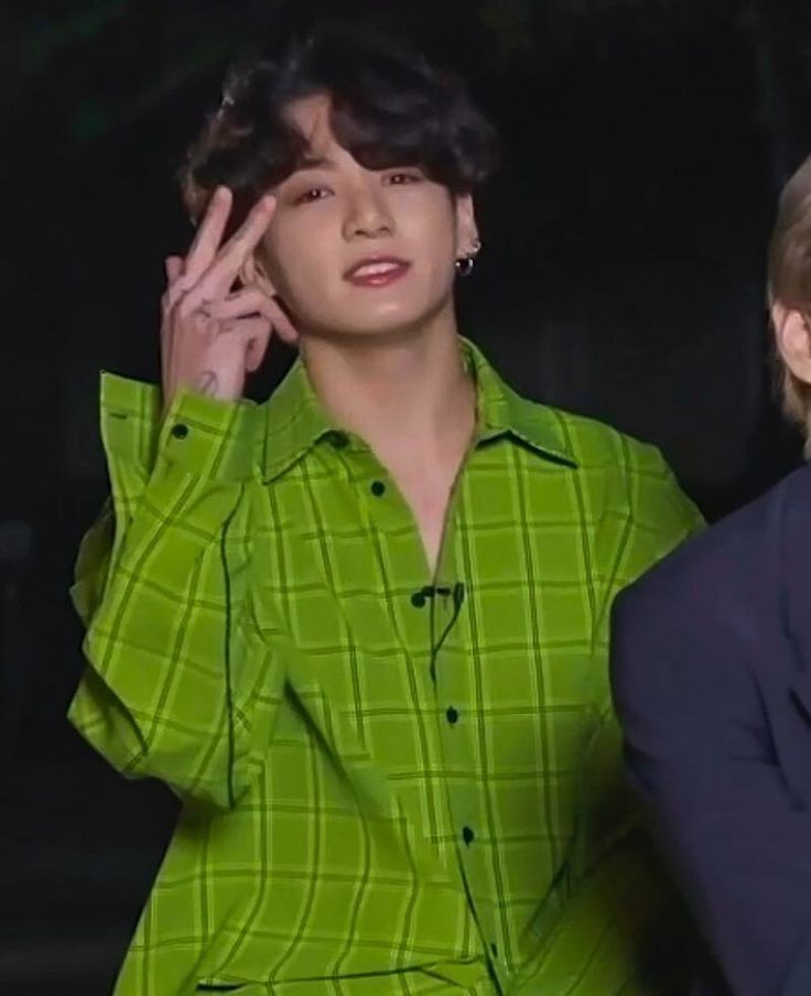  #JUNGKOOK in plaid/flannel shirts;- a stylish thread 정국 ジョングク