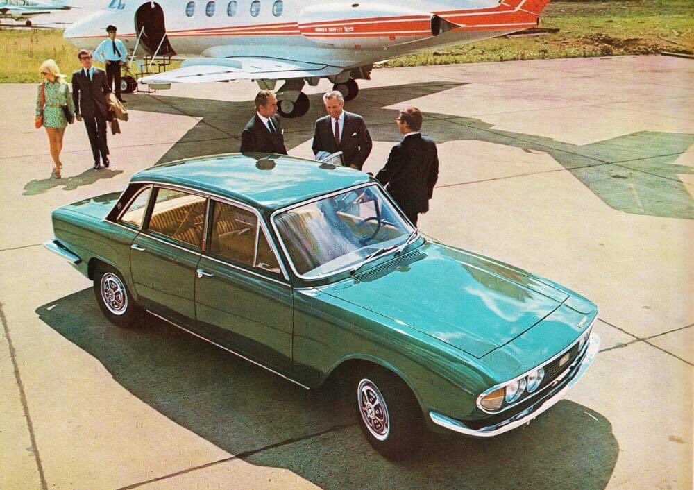 thecarfactoids's tweet photo. Factoid Extra:@neilmbriscoe @TopOfTheTower @t2stu @DarraghMcKenna @StvCr One last pic of the Triumph 2.5 PI Mk2 & I’m only posting this due to the period charm of the pic (& the car, of course)... https://t.co/myGUTmwOge