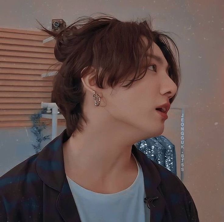 celestiallwon's tweet photo. [ TAEKOOK AU ]

DREAM MAKER

Jungkook tidak tau kenapa ia bisa bermimpi bercinta dengan seniornya  dan tentang Taehyung yang mengendalikan mimpi Juniornya, Jeon Jungkook setiap malamnya. https://t.co/IIJeSEaX96