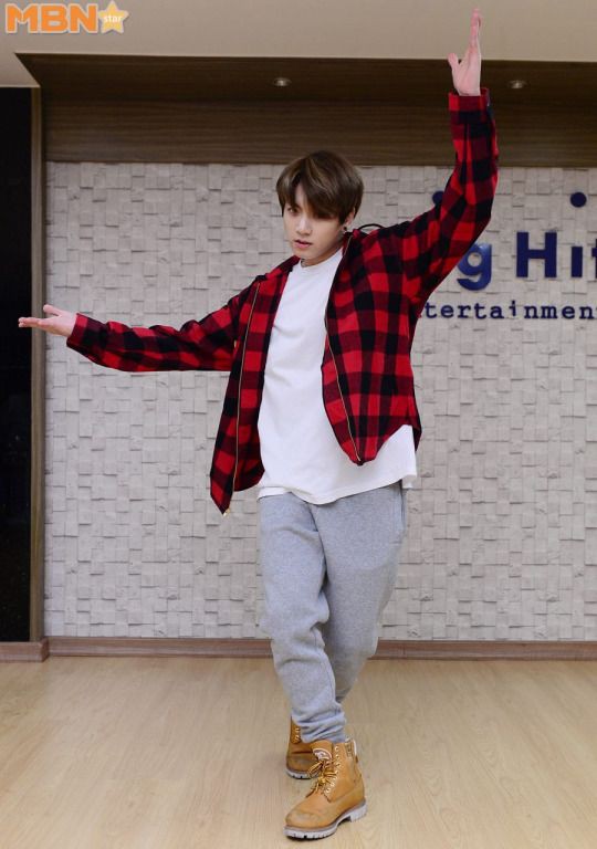  #JUNGKOOK in plaid/flannel shirts;- a stylish thread 정국 ジョングク