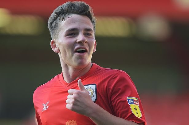 Due to two departures set to be announced from #HTAFC, they’re interested in #CREWEALEX Tom Lowery