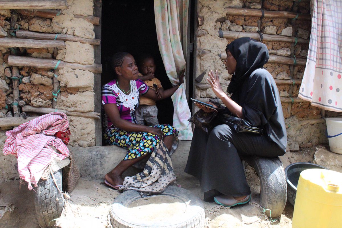ChangeFocussed's tweet photo. Informal sector citizens deserve to know more about NHIF. Cfo was at Muoroto slums enhancing information access to the skin dwellers. https://t.co/9hQ5KmnVXT