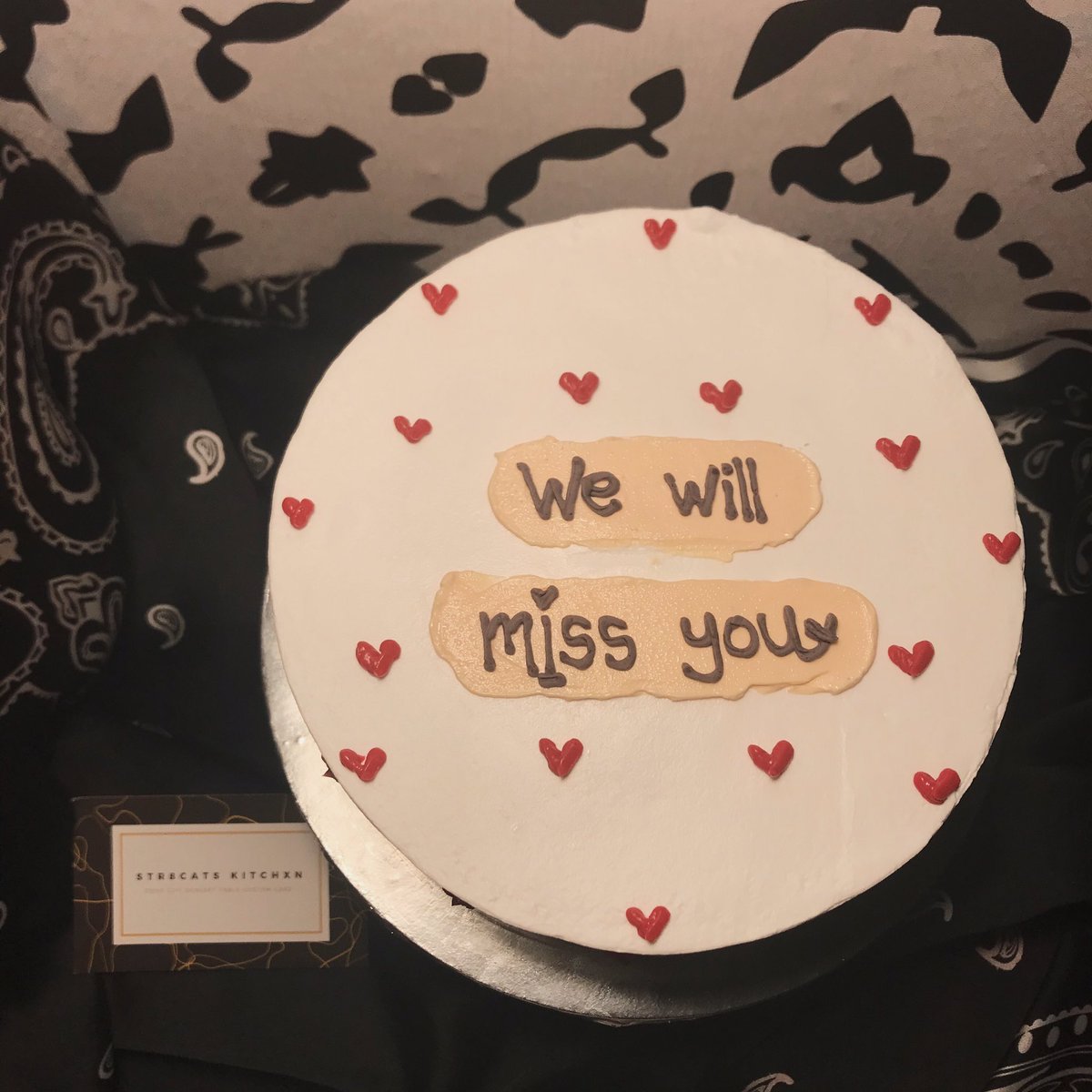 str8cats's tweet photo. STR8CATSSTORE x KEJUTAN MANIS JB
6INCH REDVELVET CAKE with minimalist mini love design ๐๐
๐ @str8catsstore
๐ @kejutanmanisjb_
.
#jbsurpriseplanner #jbsurprisedelivery #jbsuprisedelivery #jbsurprise #jbsurprisemurah #jbbaker #jbfood #jbfooddelivery https://t.co/Gkd0P2pUrw