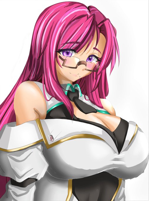 ←3ヶ月前に描いたソフィアさん。
→今描いたソフィアさん。 