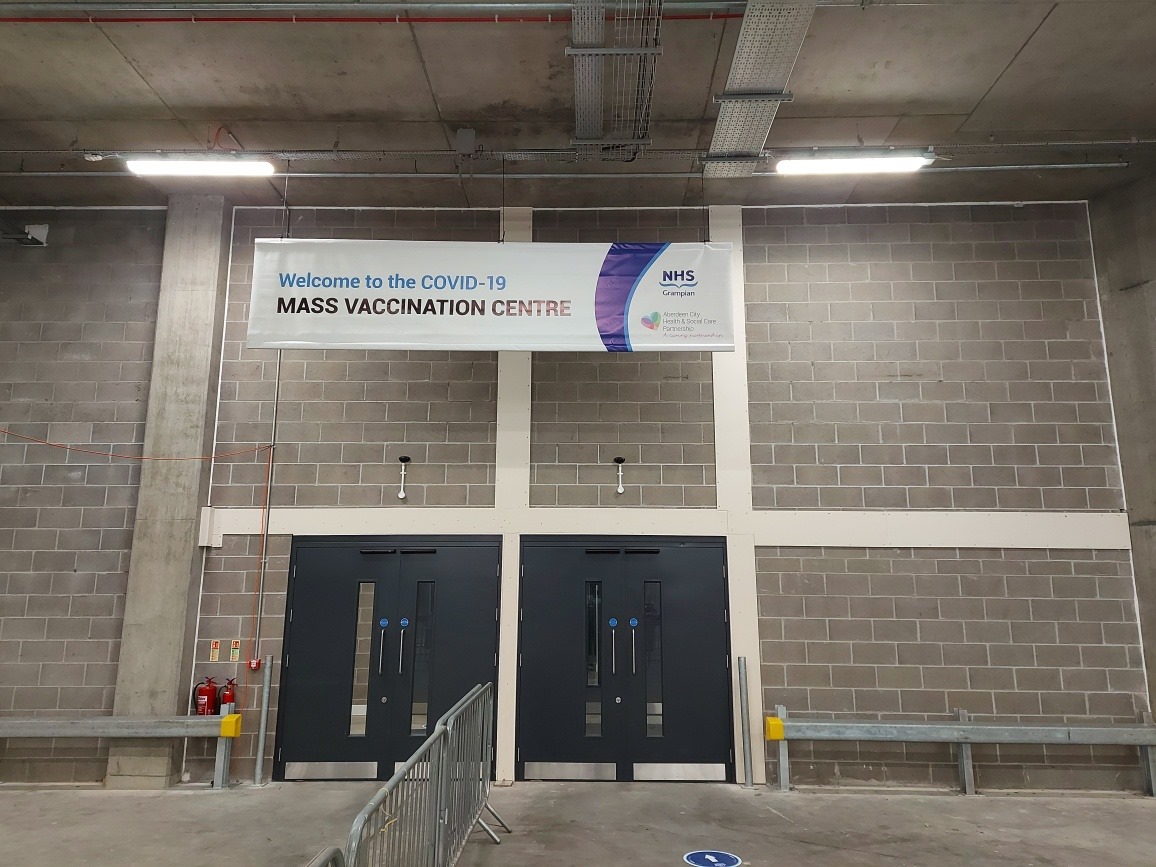 NHSGrampian's tweet photo. Final preparations underway ahead of the first appointments this morning at the mass vaccination centre at @PandJLive. Well done to all the team there and working at all our vaccination centres across Grampian. @HSCAberdeen https://t.co/yCNgwJdof4