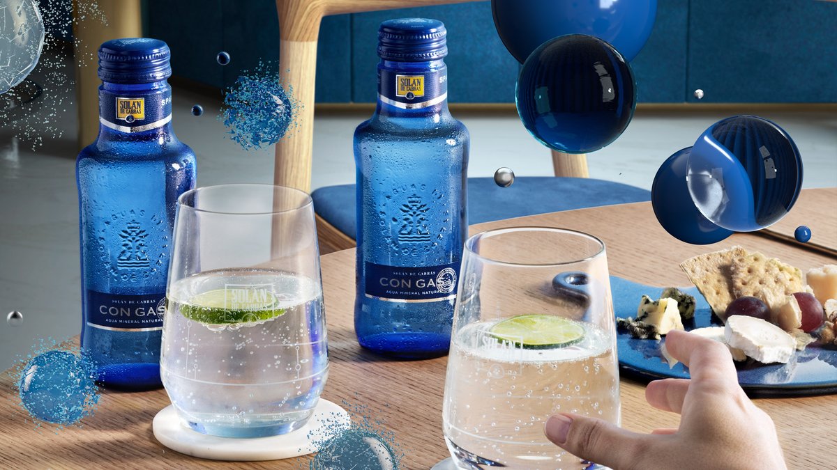 Cada botella de Solán de Cabras GAS contiene el agua de las lluvias de hace  3600 años y finas burbujas inesperadamente crujientes. Disfruta de una  nueva sensación.