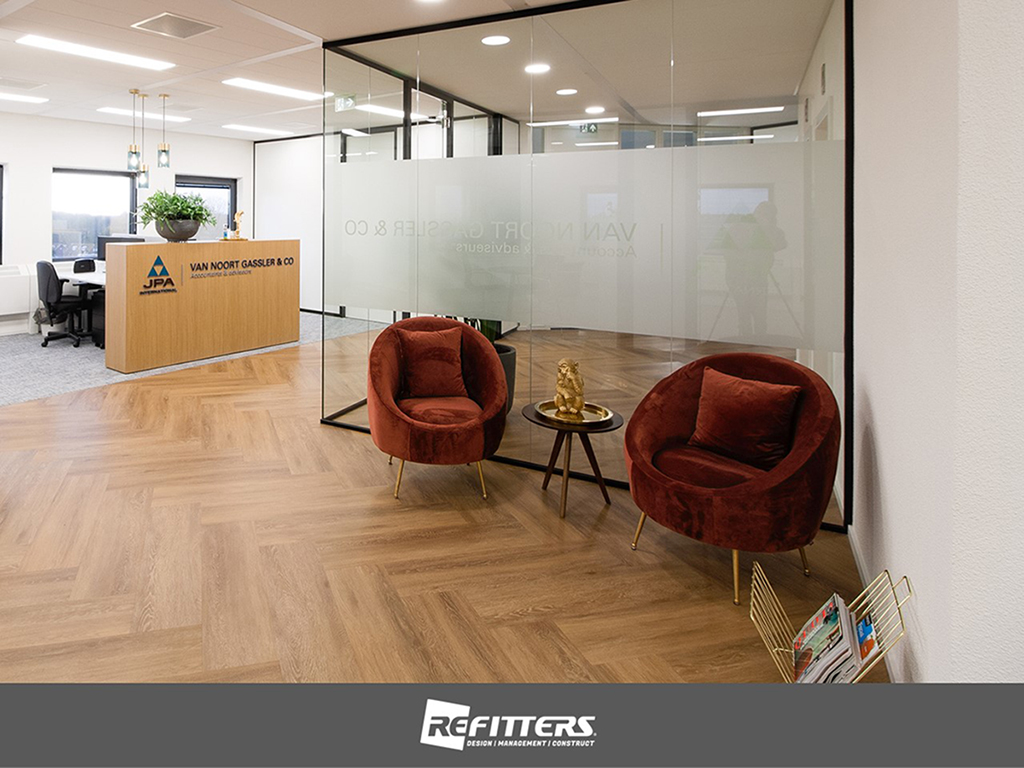 Refitters_'s tweet image. Binnenkijken bij @noortgassler in Heemstede? Kijk dan eens op onze website: refitters.nl #kantoorruimte #interieur #ontwerp #huisvesting #project #verhuizen #inrichting