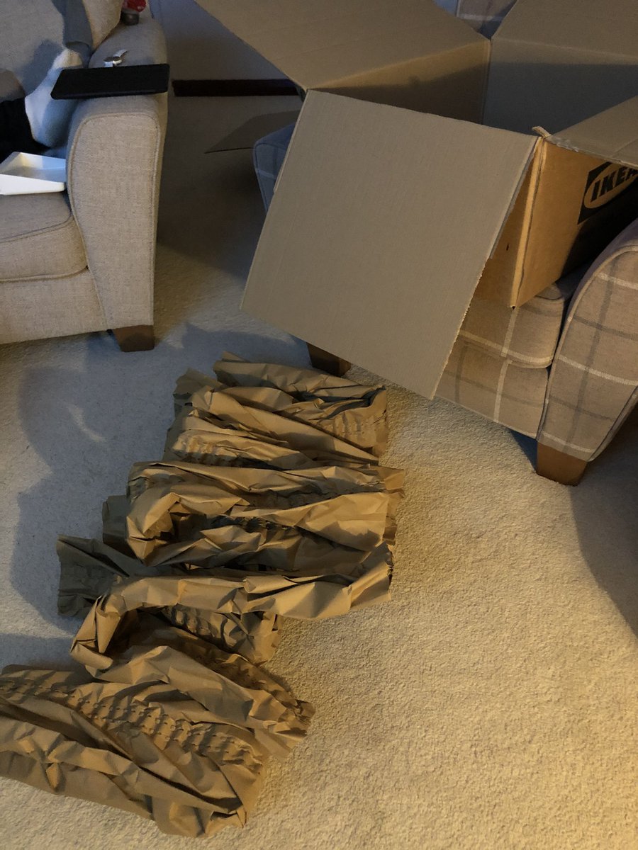 Rubles20's tweet photo. @IKEAUK the champions of flat pack furniture and storage solutions. Not the champions of packing boxes and reducing waste.. 7 small items, 2 massive boxes and a tonne of packaging!! 🤦🏽‍♀️ https://t.co/n5bIXNHic5