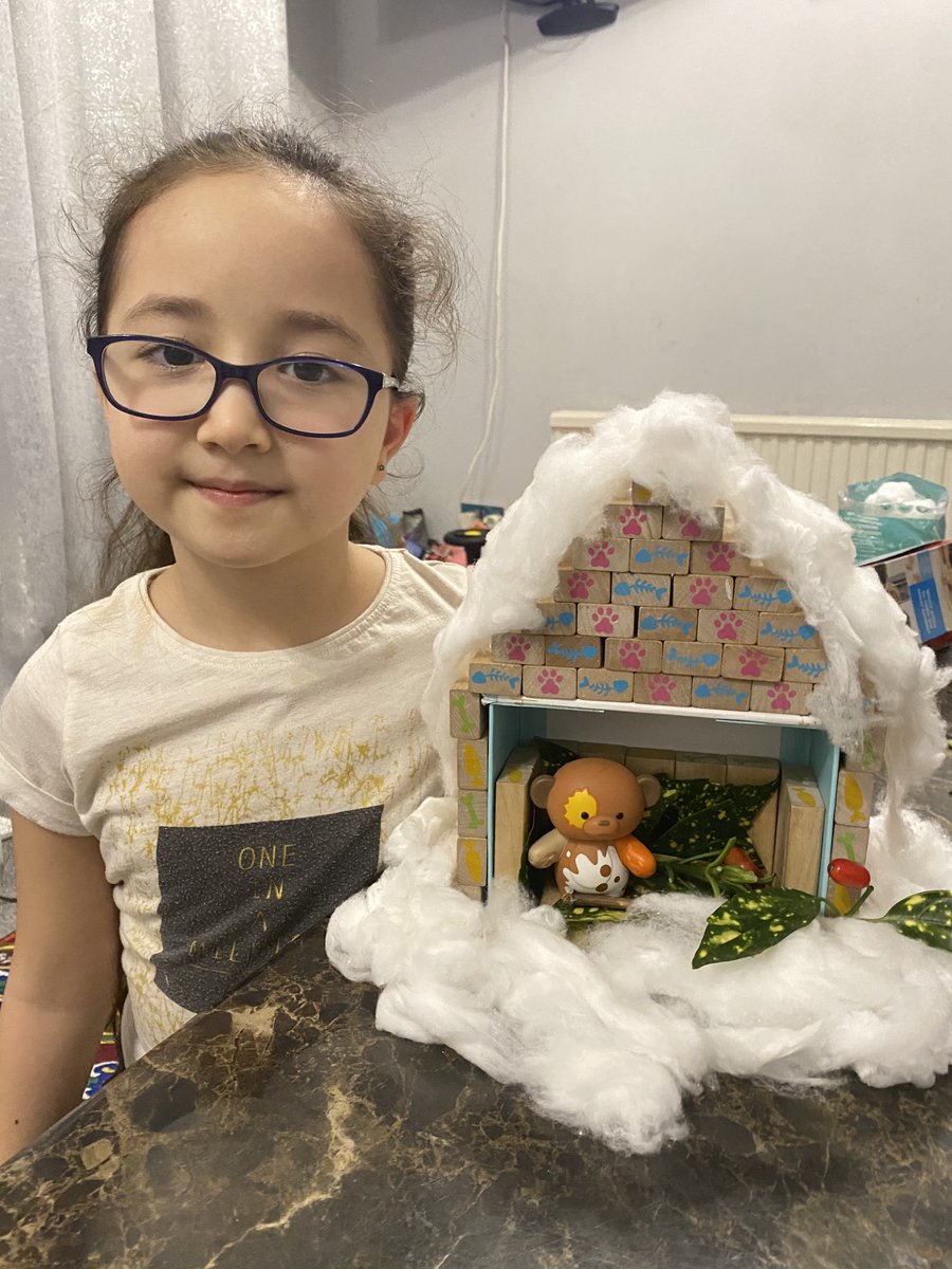 St_JamesYear2's tweet photo. The final animal the children explored in their hibernation fact files was the bear. The children created their own cosy bear dens using recycled materials, fantastic!🐻 https://t.co/RW5ARzuFoc