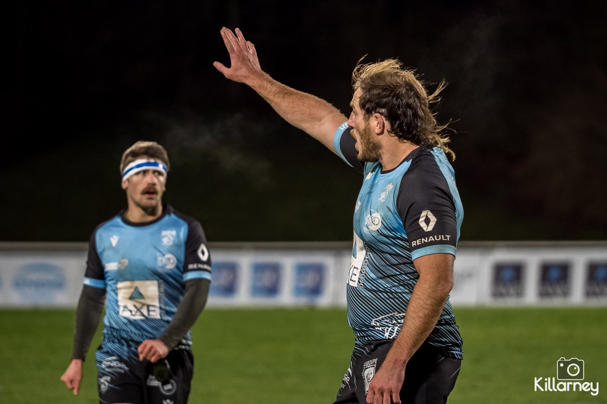 Fin du premier bloc de l’année 2021 💪 
Pas de match le week-end prochain, mais nos Seniors repartent au travail dès aujourd’hui en vue de préparer le match face au leader, le Stade Niçois, dans deux semaines ⏳

ALLEZ MASSY ! 🔵⚫️
#RêverFort #MadeInMassy