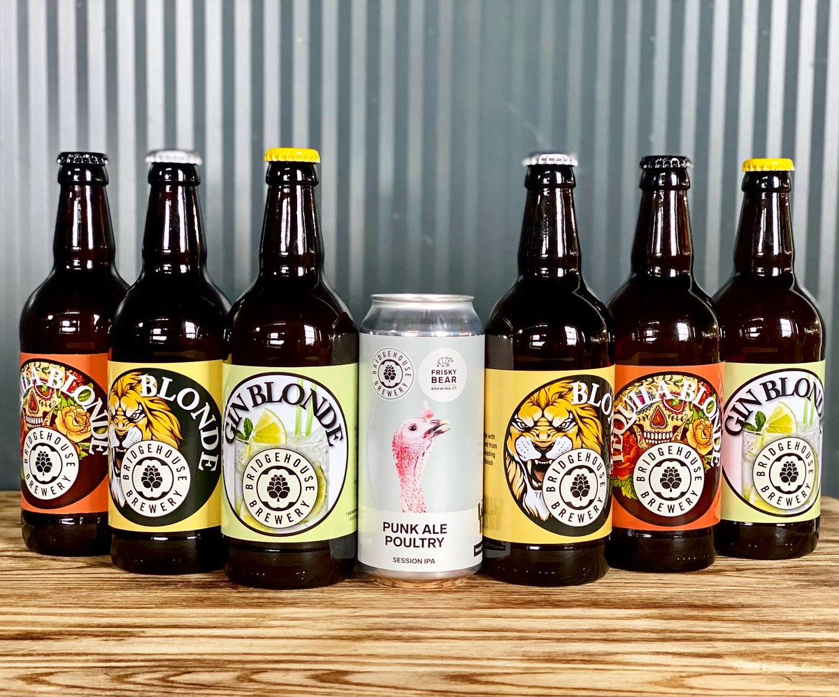 BBrewery's tweet photo. Our new range of mixed cases are now available on our webstore. The light box - 8 x 500ml of our available blonde ales and The Dark Box - 8x 500ml of our available porters and stouts visit our webstore for more details https://t.co/QwTZKHeI4k
#brewery #beer #shoplocal #webshop 🍻 https://t.co/Xy78QUT9IQ