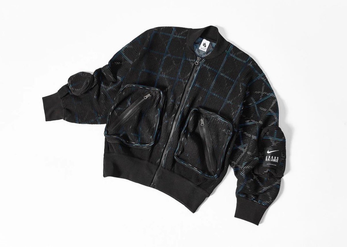 送料無料 非冷凍品同梱不可 NIKE ボンバージャケット イタリア製