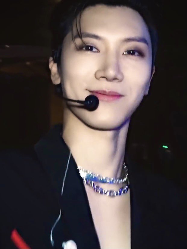 TENLOOKS's tweet image. 