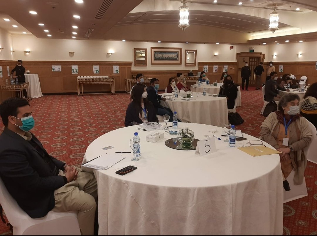 nishatriaz's tweet photo. Learning doesn't stop.
Teachers from #FederalCapital #Sindh #Balochistan #Kashmir being trained & getting validated on core skills through @pkBritish
#Connectingclassroom prog.
On successful completion, they will be working in their #schools, benefitting thousands of #students. https://t.co/tN62ISJvW3