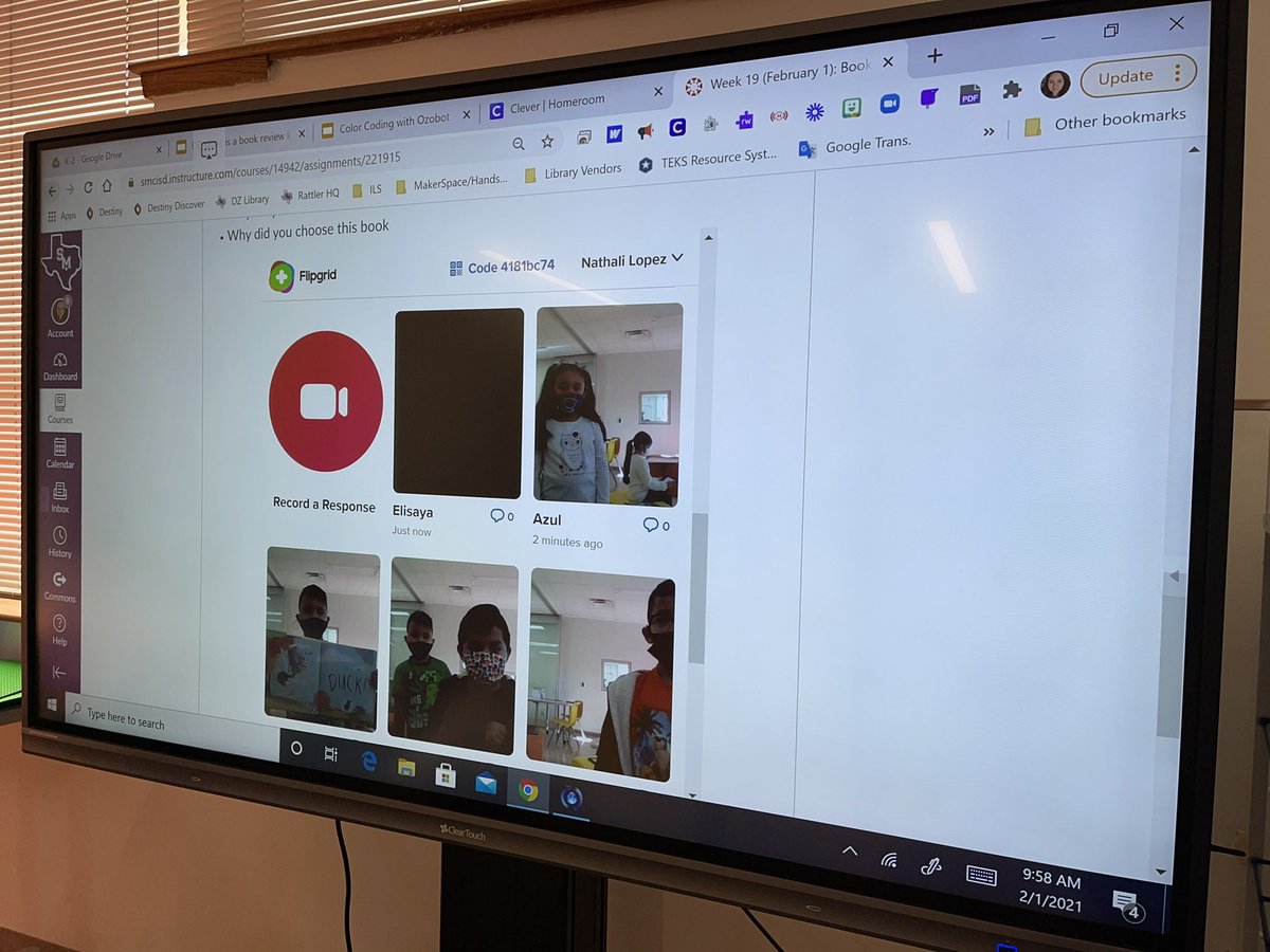 libraryDZ's tweet photo. Kínder and first did great today with our first book tasting! Ss were able to choose a few books to sample and then posted a book review onto FlipGrid! @DeZavalaSMCISD #DZDiamondsRead https://t.co/7LUeJeACzb