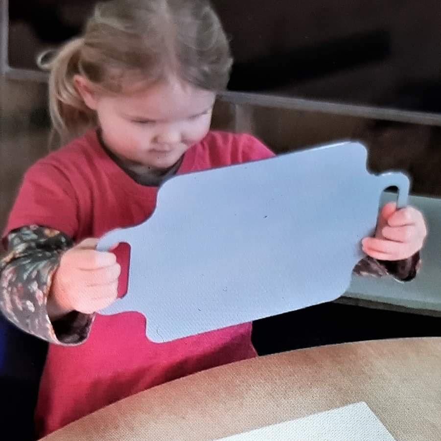 ArcPre's tweet photo. Children often draw pictures of themselves, along with friends and family. Self portraits are actually a key part of learning and personal development, so provide the paper, pencils and opportunity for your child to have a go.
#woolpitarc #preschool #suffolk https://t.co/KKBGrz8T3T