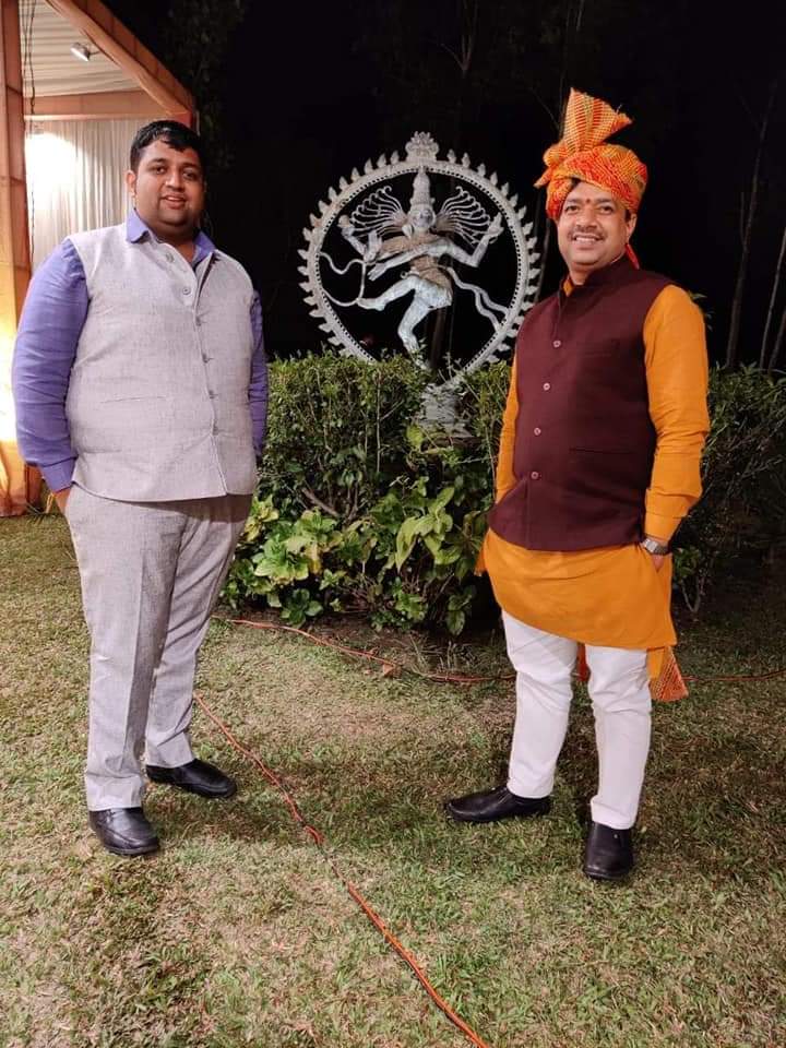 iujjwalrastogi's tweet photo. Happy Birthday @VivekRajSoniBjp Bhaiya 🎂♥️♥️

#Happybirthdaybhaiya 
#birthday2021 
@ajaeybjp https://t.co/CxoyxsA2jg