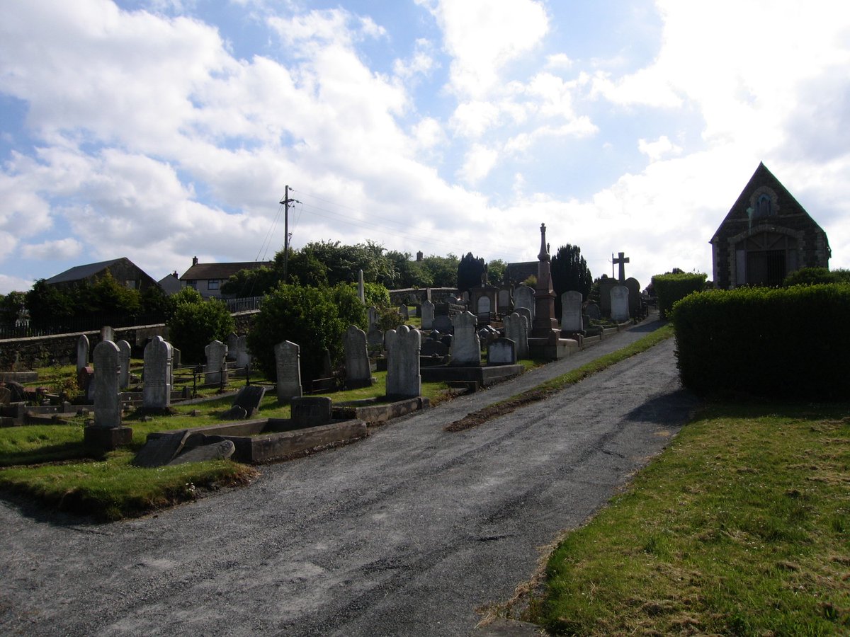 Perhaps the earliest casualty of a squadron based at Martlesham was Irish airman Sergeant Edward McCluggage of 236 Squadron, who died in December 1939. He is commemorated in his hometown of Larne, Northern Ireland. https://www.cwgc.org/find-records/find-war-dead/casualty-details/2931335/EDWARD%20McCLUGGAGE/