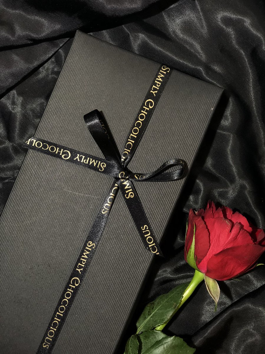 SimplyChoco's tweet image. Our New Valentines collection is EVERYTHING