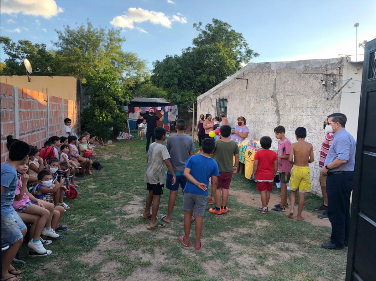 PedroBraillardP's tweet photo. Iniciamos febrero con imágenes que nos brinda un  #VeranoPopular singular, marcado por la necesidad de extremar cuidados sanitarios y armar grupos reducidos al aire libre. Gracias a nuestros colaboradores y a las familias por compartir la alegría de los chicos. https://t.co/zpYYhEgIHr