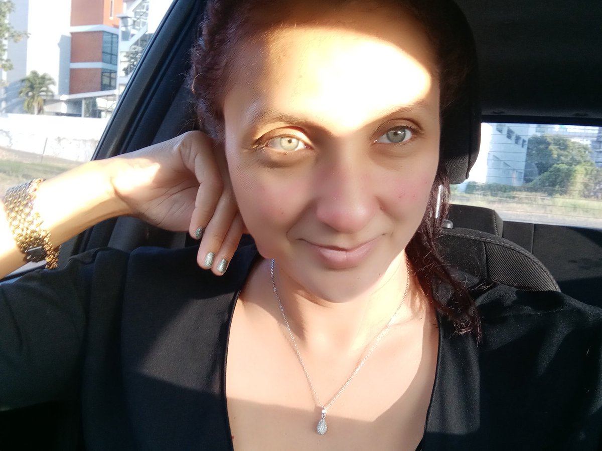 lindabran1's tweet photo. Feliz inicio de semana y del mes del amor y la amistad, recuerden seguir cuidandose del virus asesino 😷 https://t.co/zkSAycxQui
