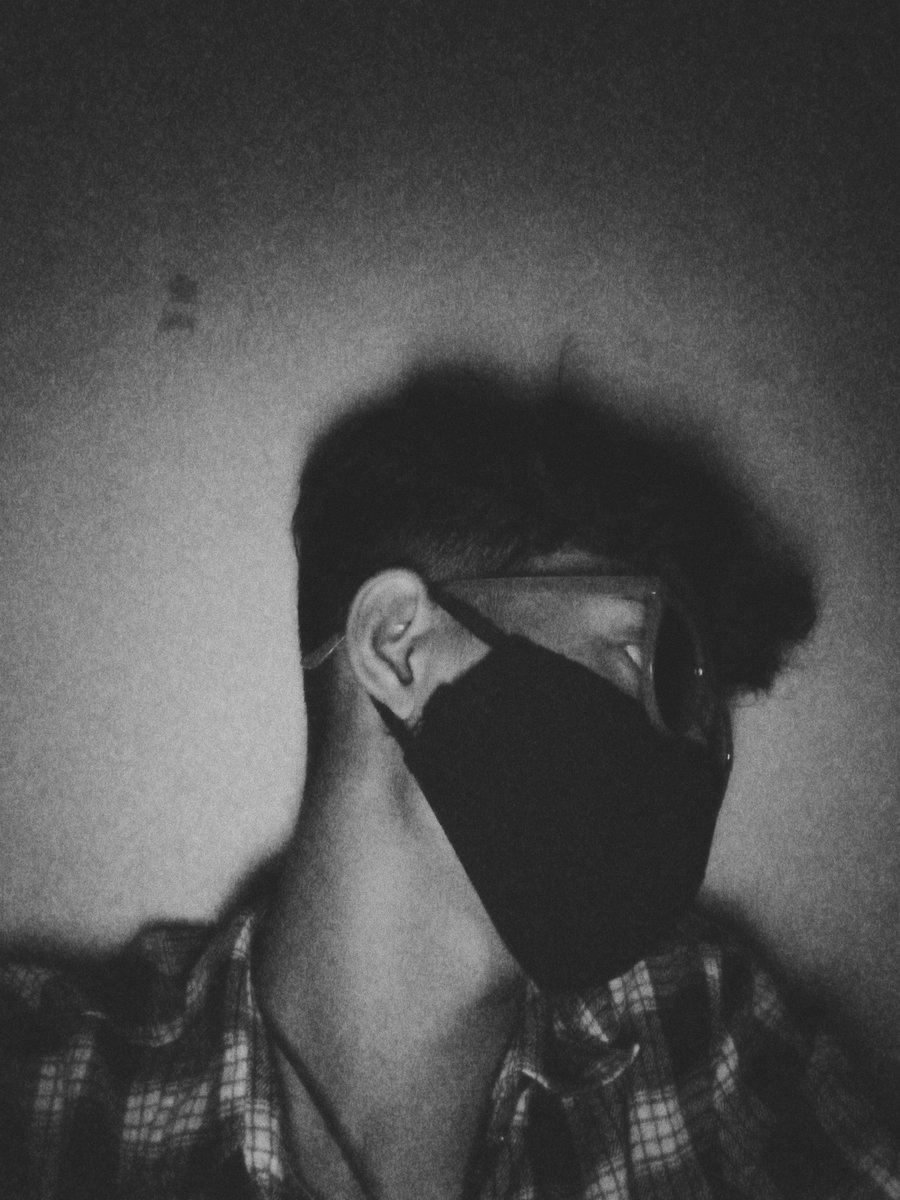 ryzarvgustD's tweet photo. First time :)
#ARMYSeIcaDay https://t.co/AA8mgpb9lP