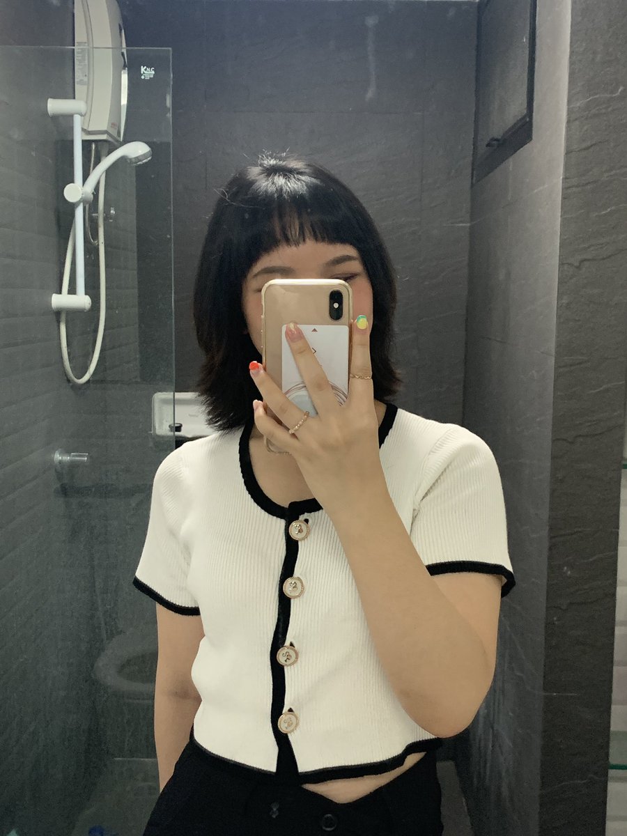 nhujoong's tweet image. ประทับใจร้านตัดผมร้านนี้มาก!!!💇🏻‍♀️✨หลังมาตามรีวิวในทวิตขอคอนเฟิร์มอีกเสียงว่าดีจริงง จอนแรกคิดอยู่นานว่าจะตัดดีมั้ยกลัวไม่รอด แต่ช่างเก่งมากๆตัดละเอียดสุดๆ ออกมาถูกใจกว่าเรฟไปอีกก!❤️ 
📍พิกัด: exclusive hair salon พลโยธินซอย9 
#รีวิวร้านตัดผม #ไว้รีวิวห้ามขายของโว้ยย