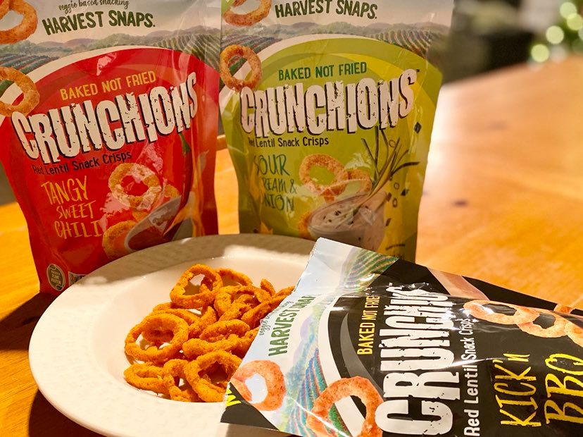 MacKidSeminole's tweet photo. Need a guilt-free snack while you watch your favorite TV series? Try new @HarvestSnaps Crunchions. Crunchions are light and crunchy onion ring-shaped snacks, baked to perfection and powered with plant protein. #Ad #CrunchionsTVSnack #HarvestSnaps #TVNightIn #MacaroniKidSeminole https://t.co/gVTI6JwMXZ