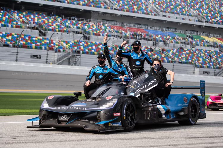 Equipo Acura triunfo 24 Horas de Daytona