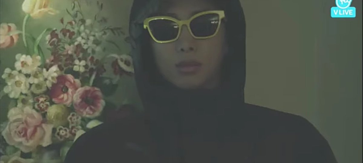 aka_sadboy's tweet photo. #ARMYSeIcaDay давайте вспомним, кое-что прекрасное https://t.co/Zf0hPSJJ8N