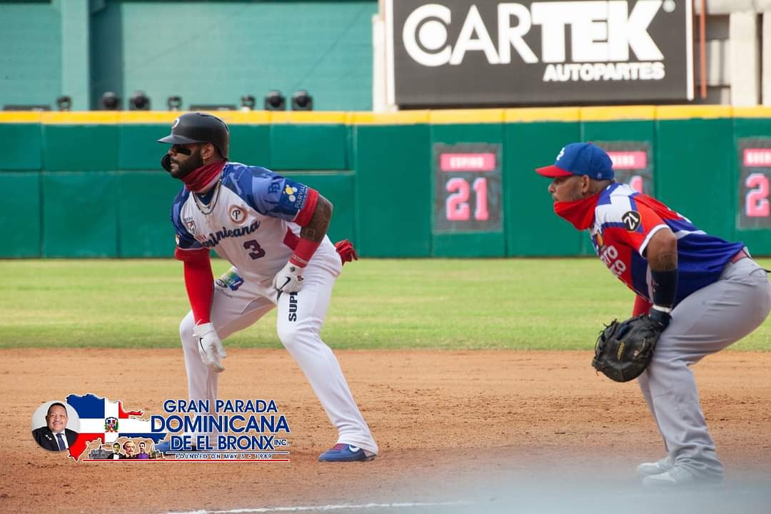 BronxParada's tweet photo. Apoyamos a nuestro equipo dominicano en el Clásico de invierno la Serie del Caribe 2021 #granparadadominicanadelbronx https://t.co/Dtv5daP3gK