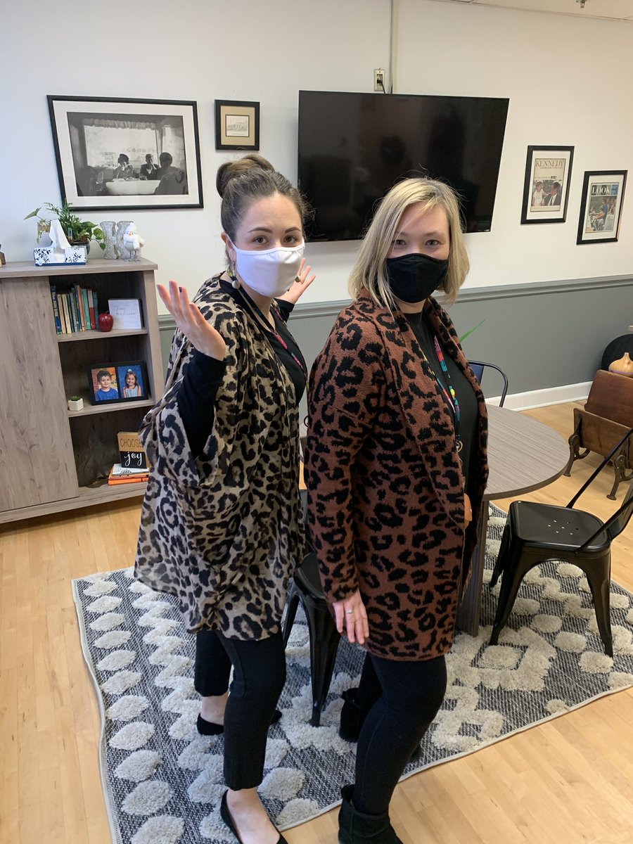 When you twin with your School Counselor during HER week and you can’t even hide your vibes. #squadgoals #leanwithit <a href="/kimoaksblair/">Kim Oaks-Blair</a> #NationalSchoolCounselorWeek